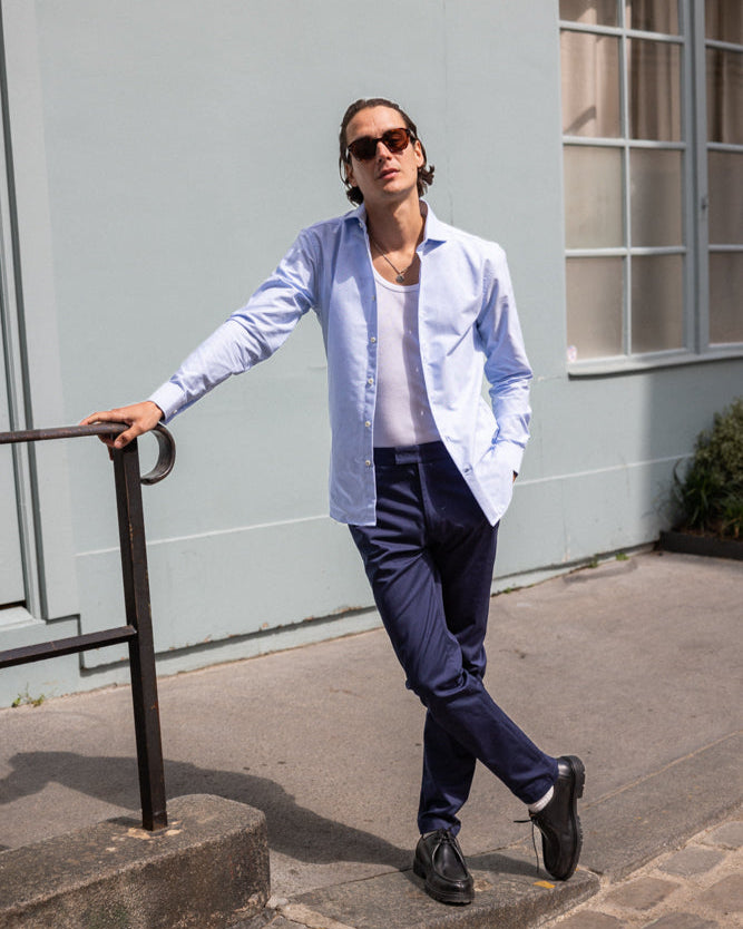 Men's blue oxford shirt