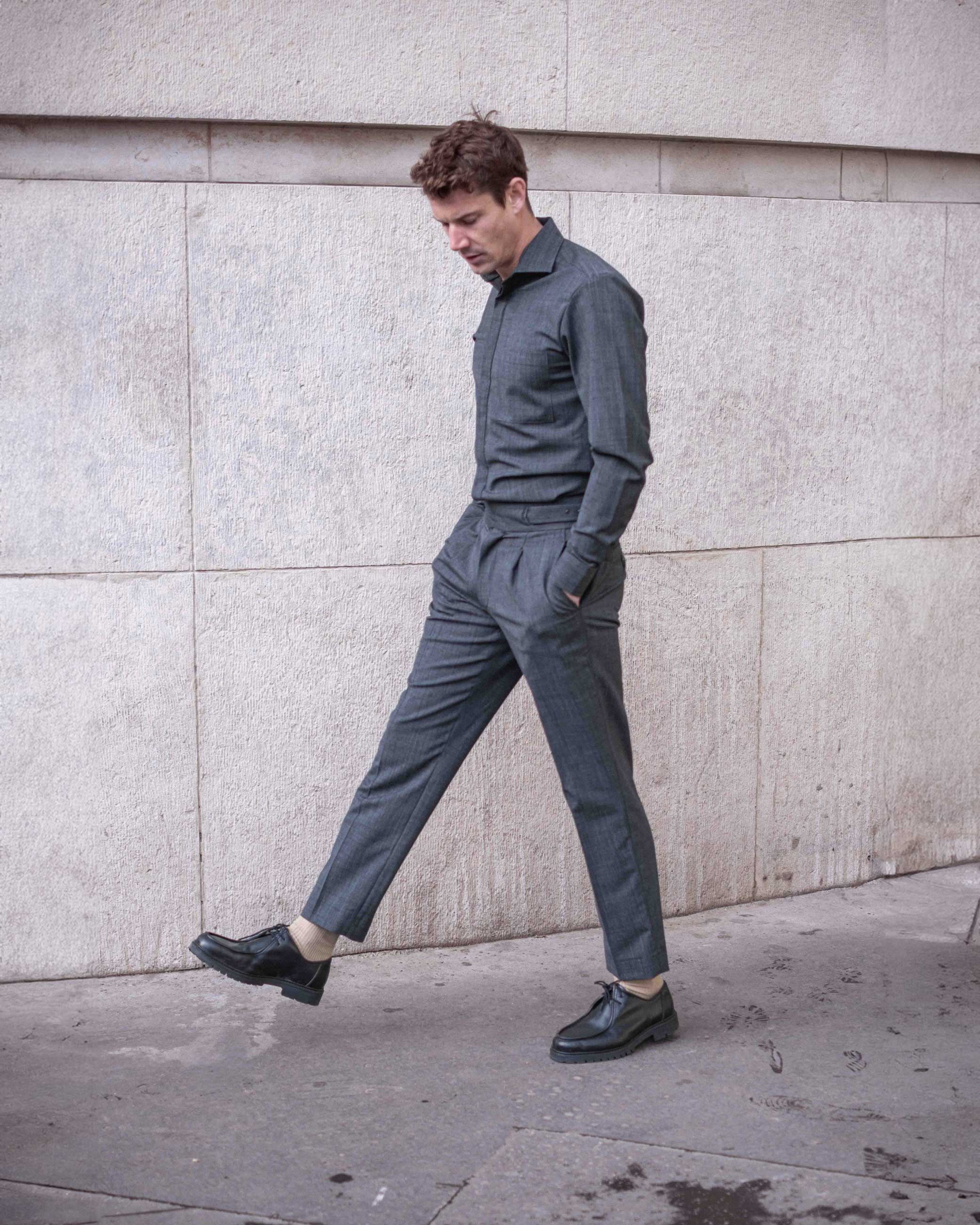 Chemise en Drap de Laine fil-à-fil cut away