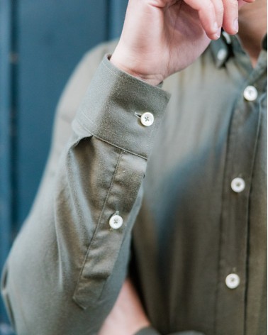 chemise homme de luxe haut de gamme : Chemise homme flanelle khaki col boutonné